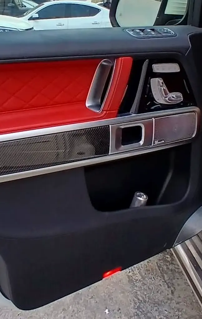 MERCEDES G-Class G 63 AMG 2022 - photo 11 - Import Émirats | International Cars