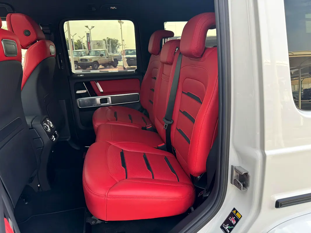 MERCEDES G-Class G 63 AMG 2023 - photo 11 - Import Émirats | International Cars