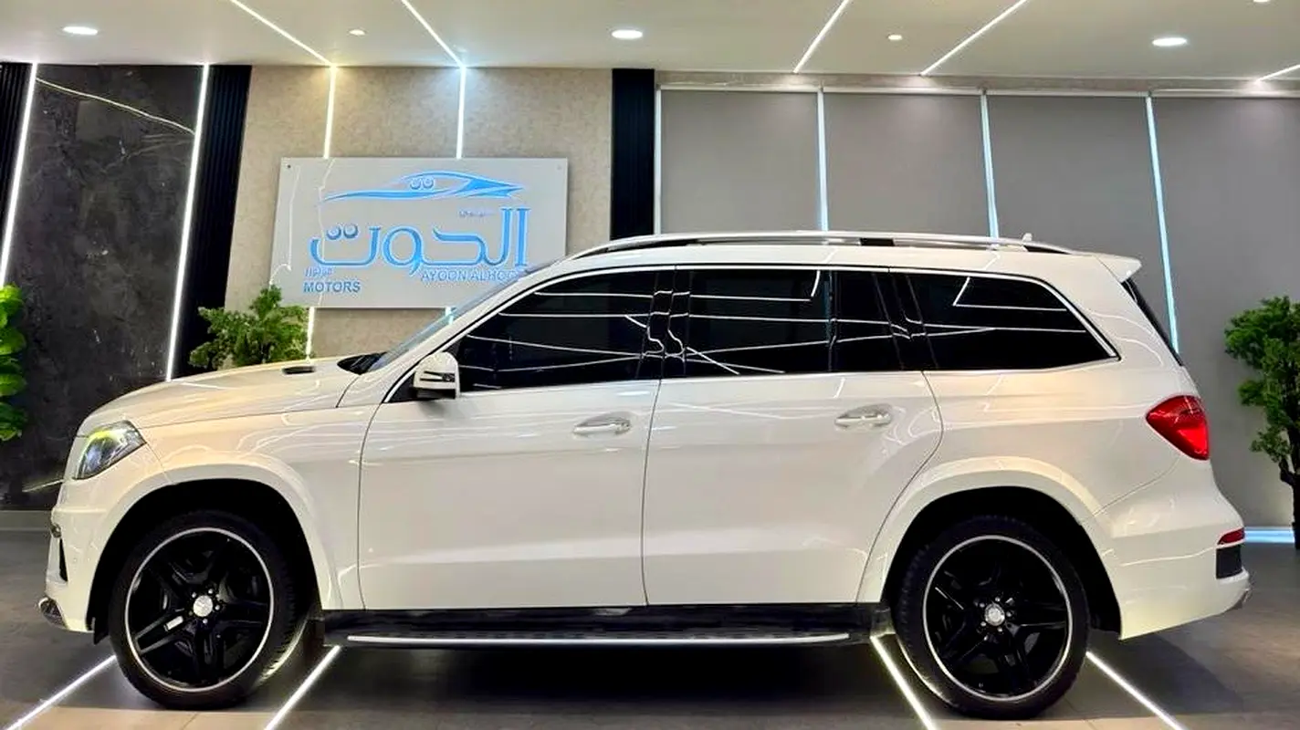 MERCEDES GL-Class GL 500 4matic 2014 - photo 7 - Import Émirats | International Cars