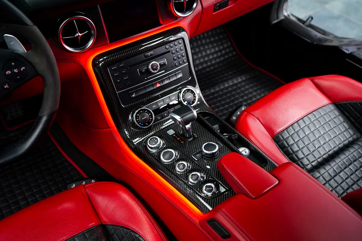 MERCEDES SLS Other 2010 - photo 5 - Import Émirats | International Cars