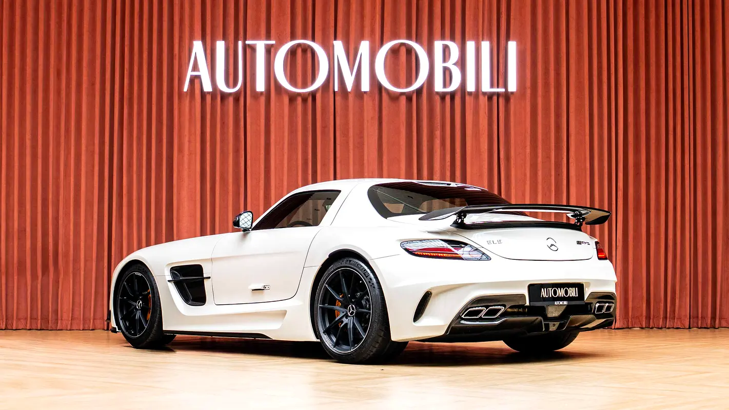 MERCEDES SLS Black Series 2013 - photo 9 - Import Émirats | International Cars