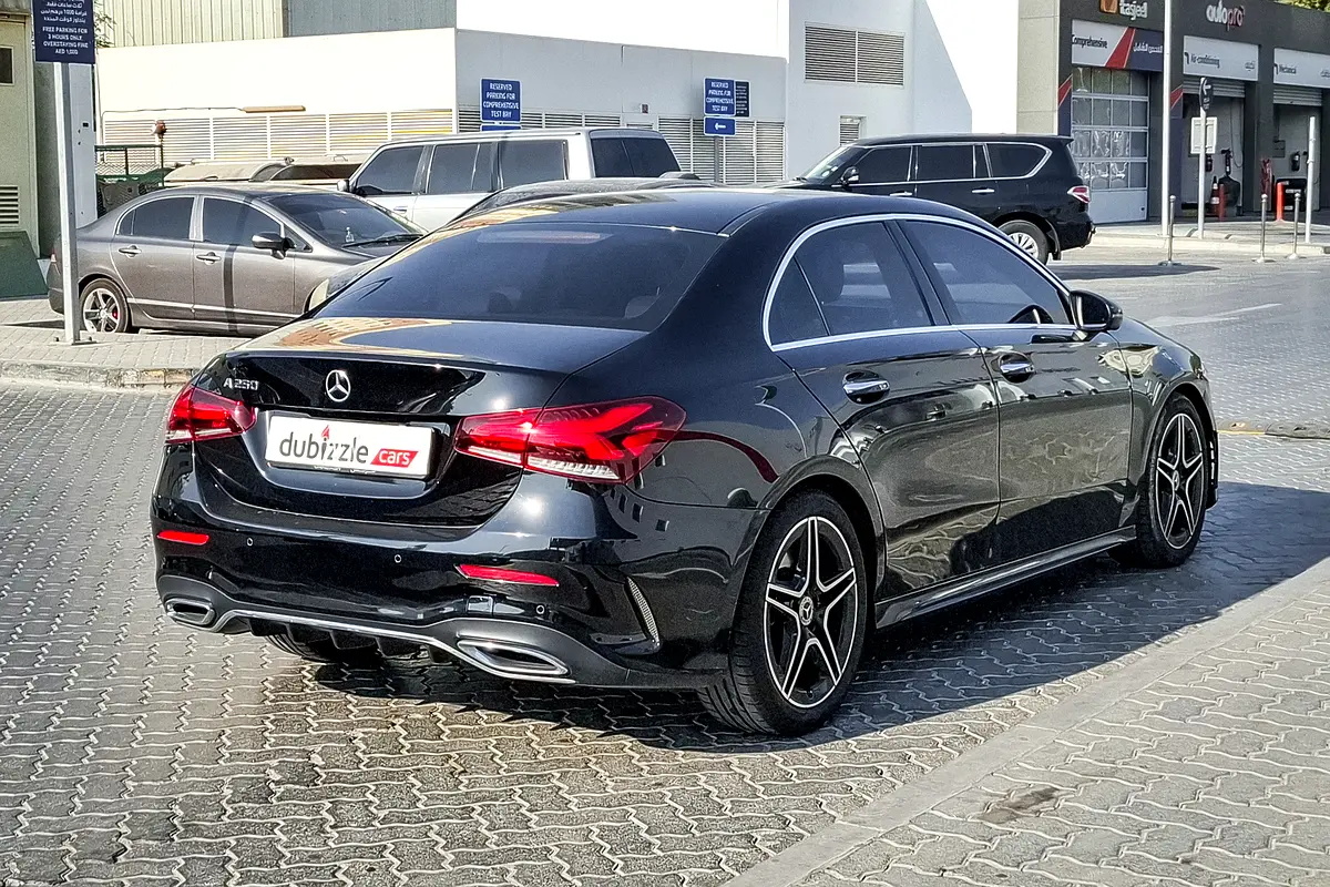 MERCEDES A-Class A 250 2020 - photo 9 - Import Émirats | International Cars