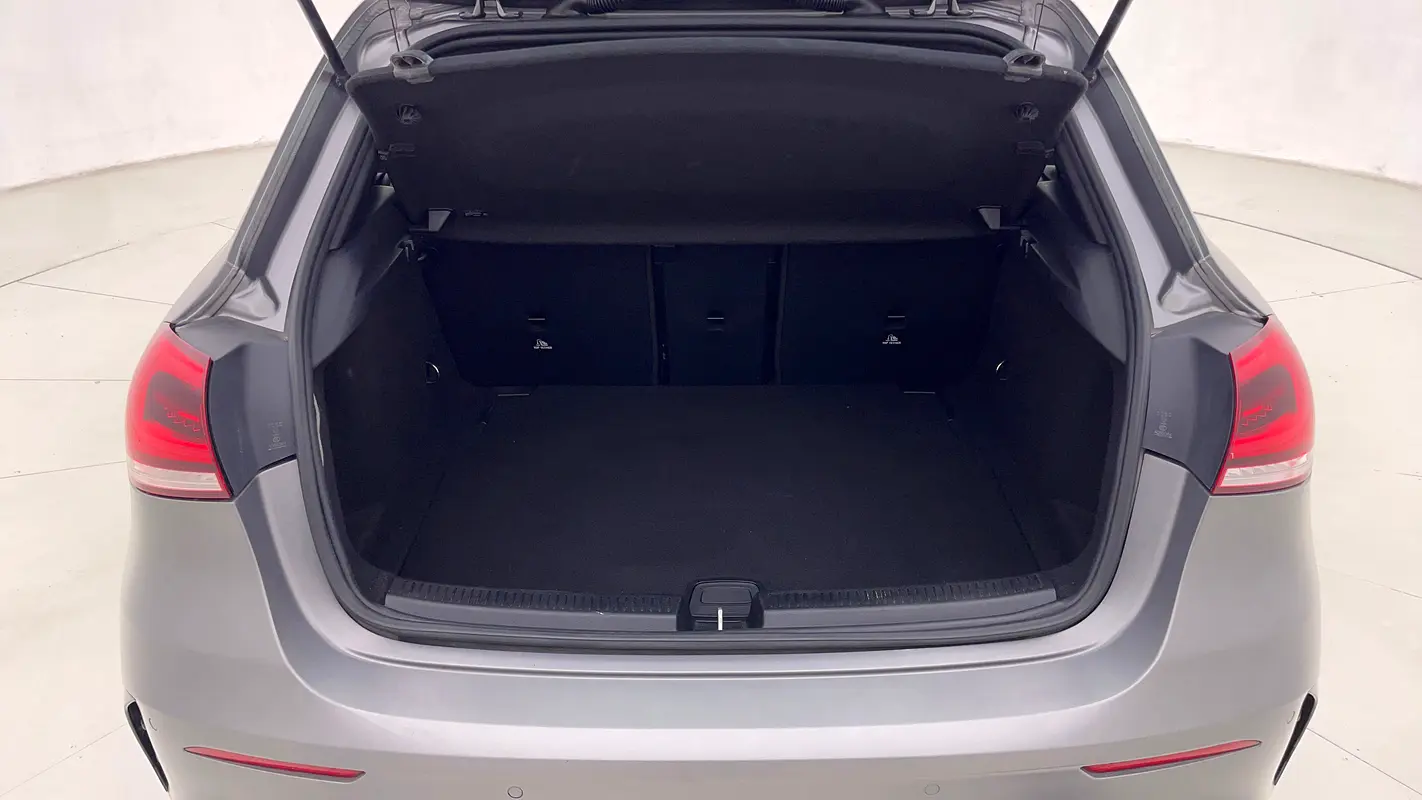 MERCEDES A-Class A 45 AMG 2020 - photo 11 - Import Émirats | International Cars