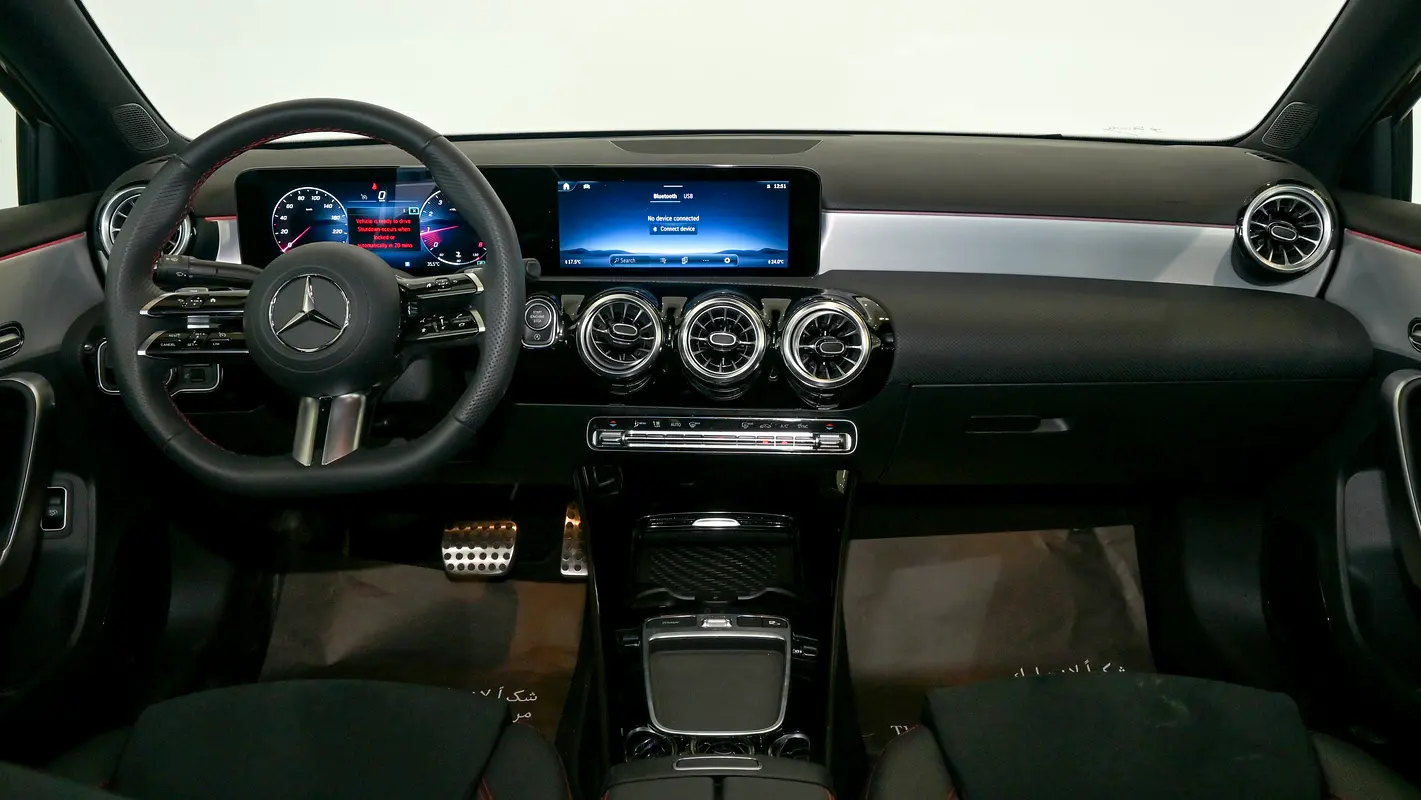 MERCEDES A-Class A 200 2024 - photo 6 - Import Émirats | International Cars