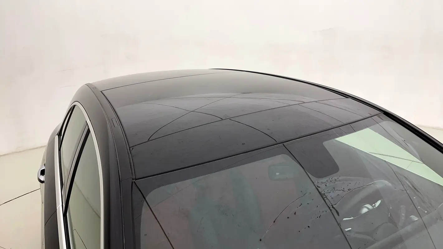 MERCEDES A-Class A 200 AMG Premium Plus 2022 - photo 12 - Import Émirats | International Cars