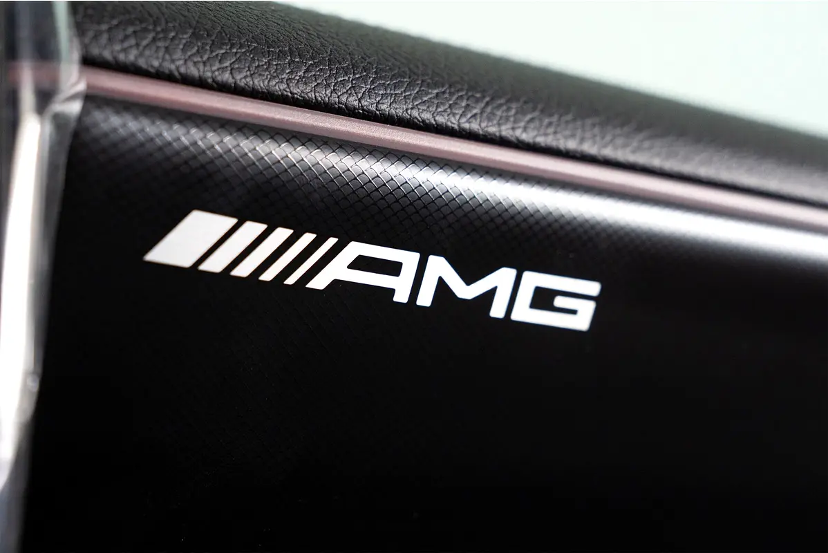 MERCEDES A-Class A 45 S AMG 2025 - photo 10 - Import Émirats | International Cars