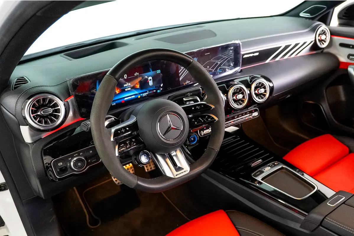 MERCEDES A-Class A 45 S AMG 2025 - photo 7 - Import Émirats | International Cars
