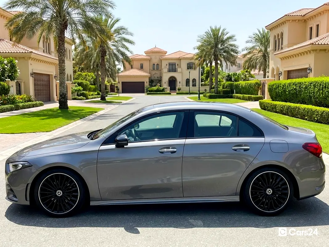 MERCEDES A-Class A 200 AMG 2024 - photo 3 - Import Émirats | International Cars