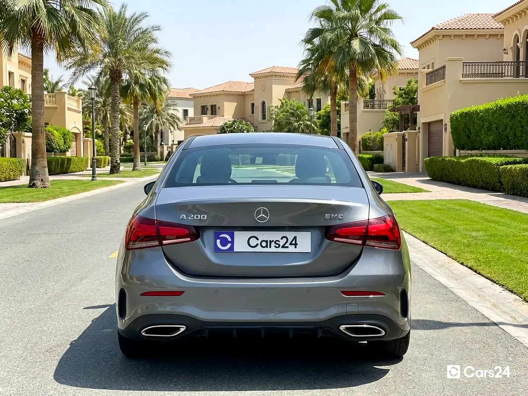 MERCEDES A-Class A 200 AMG 2024 - photo 4 - Import Émirats | International Cars