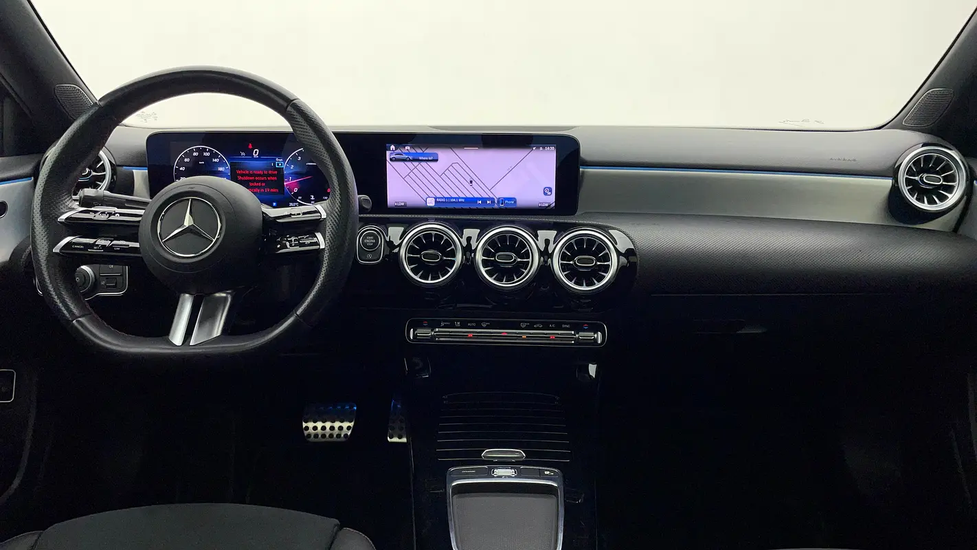 MERCEDES A-Class A 200 AMG 2024 - photo 7 - Import Émirats | International Cars