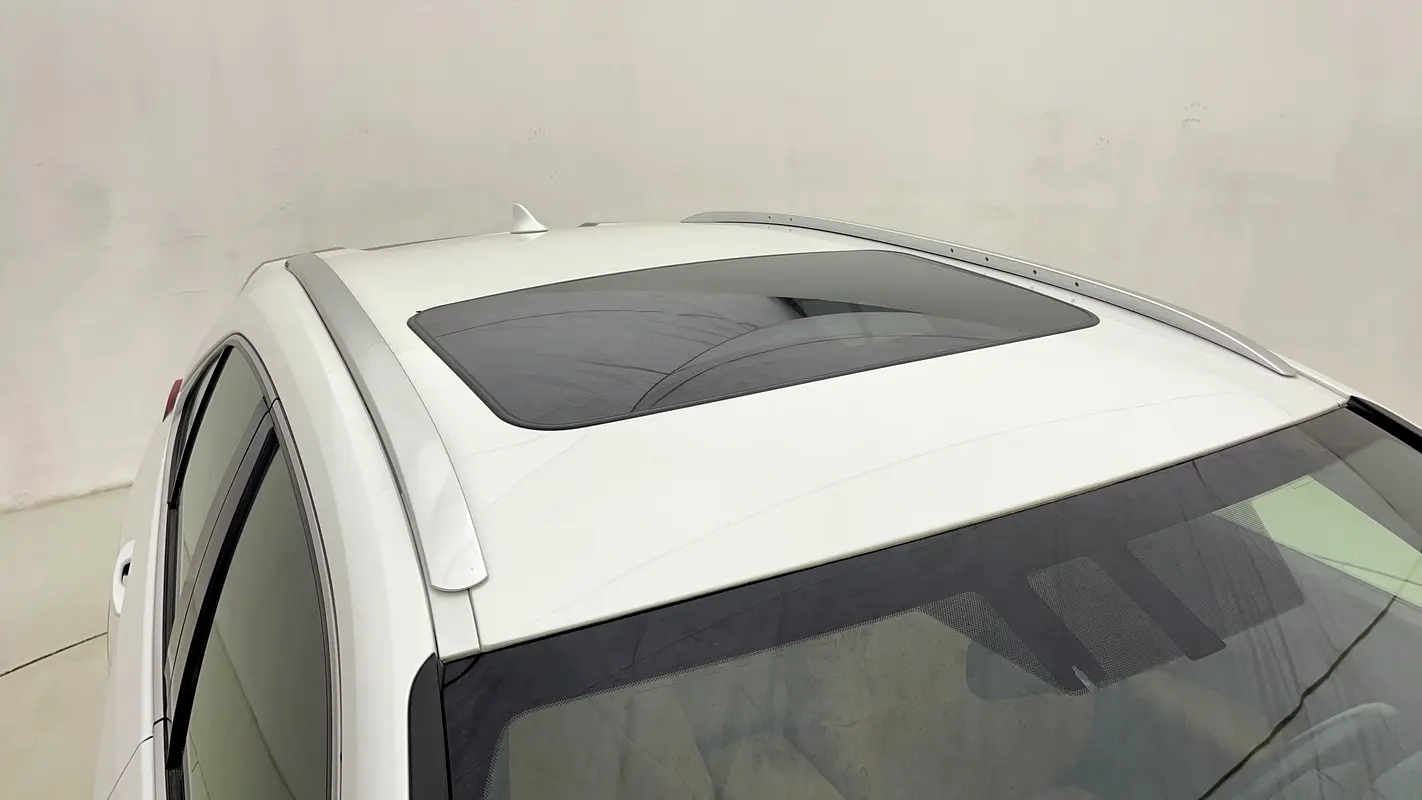 MERCEDES A-Class A 35 AMG 4MATIC 2022 - photo 12 - Import Émirats | International Cars