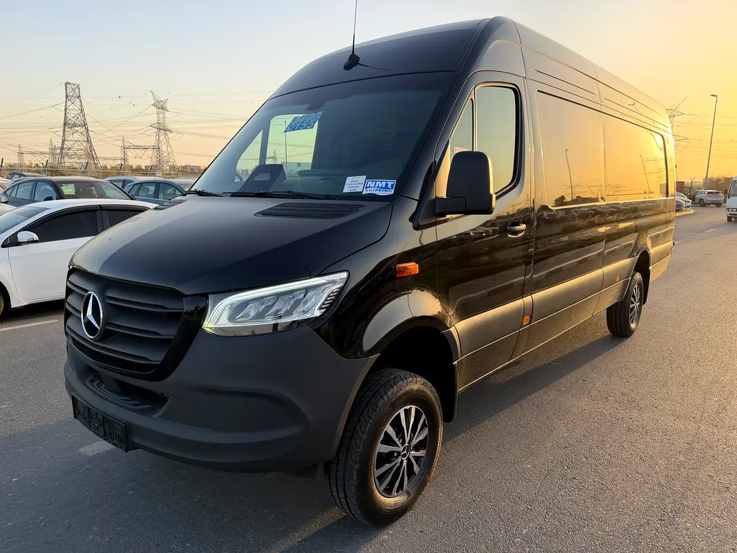 MERCEDES Sprinter 319 CDI 2026 - photo 2 - Import Émirats | International Cars