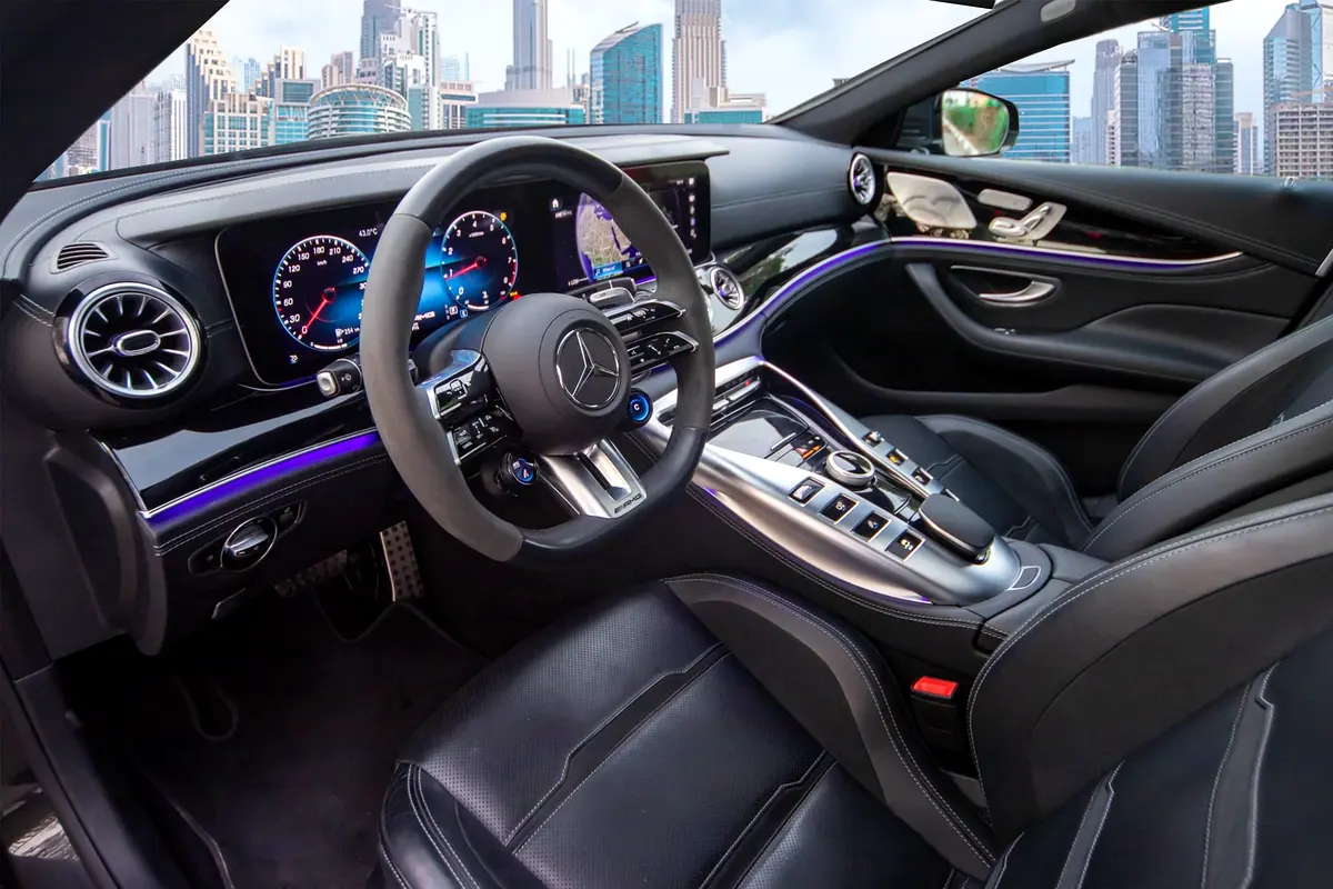 MERCEDES AMG GT 63 S 2023 - photo 8 - Import Émirats | International Cars