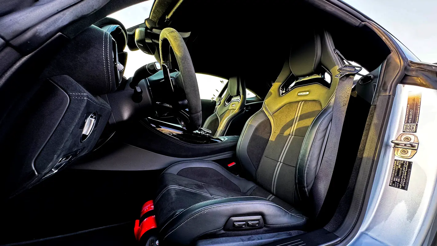 MERCEDES AMG GT Black Series 2021 - photo 12 - Import Émirats | International Cars