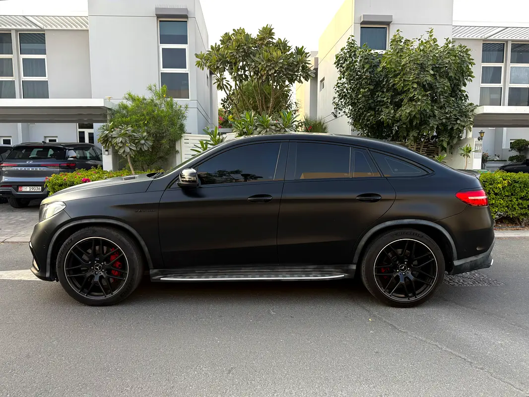 MERCEDES GLE Coupe GLE 63 S AMG 4Matic Plus 2017 - photo 2 - Import Émirats | International Cars