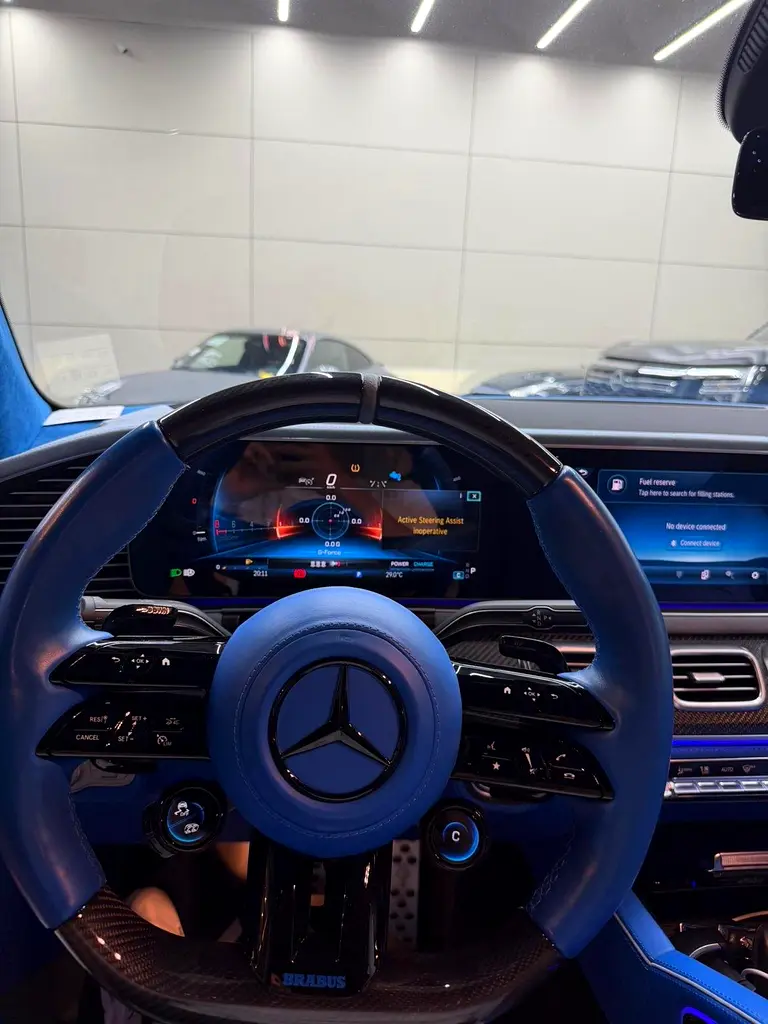 MERCEDES GLE Coupe GLE 63 S AMG 2023 - photo 12 - Import Émirats | International Cars