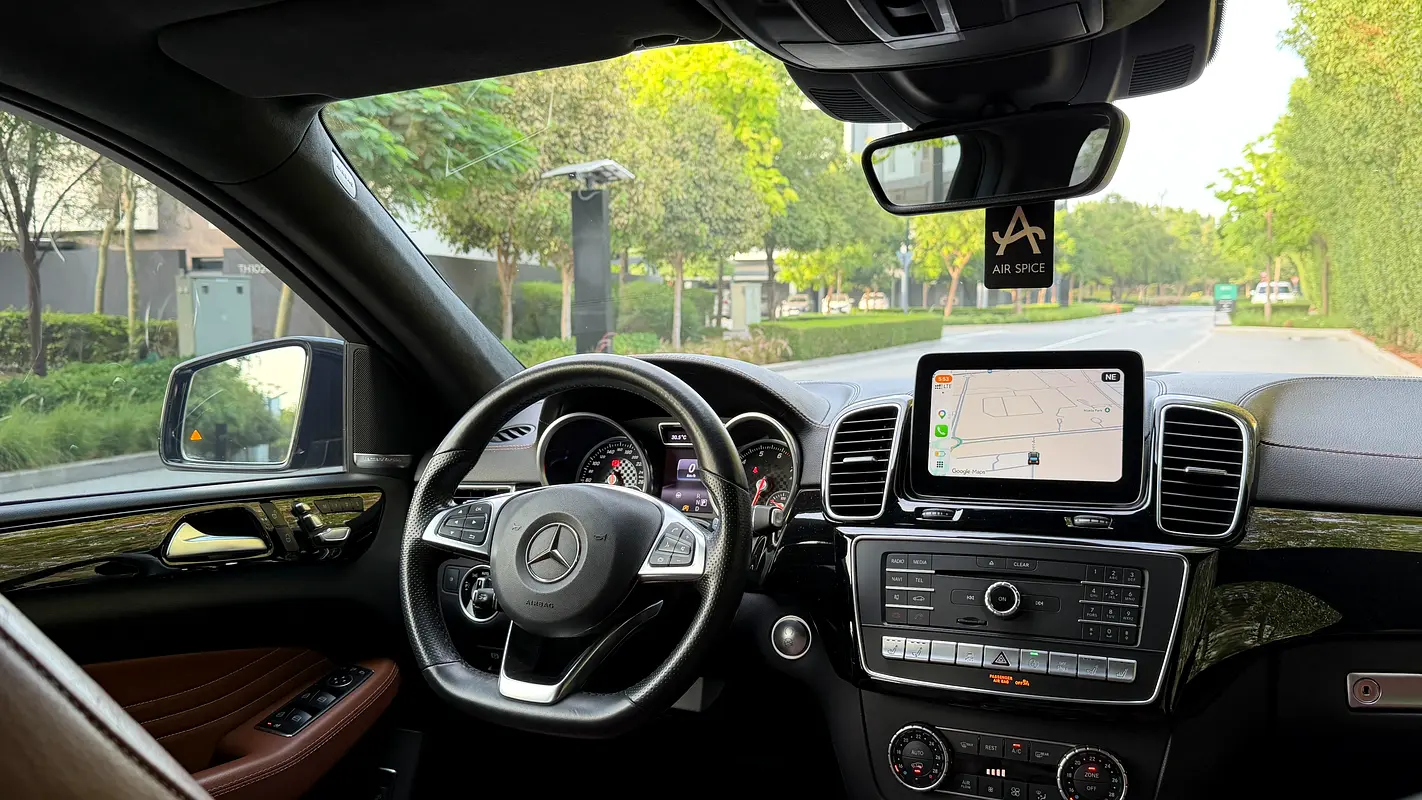 MERCEDES GLE Coupe GLE 43 AMG 2017 - photo 11 - Import Émirats | International Cars