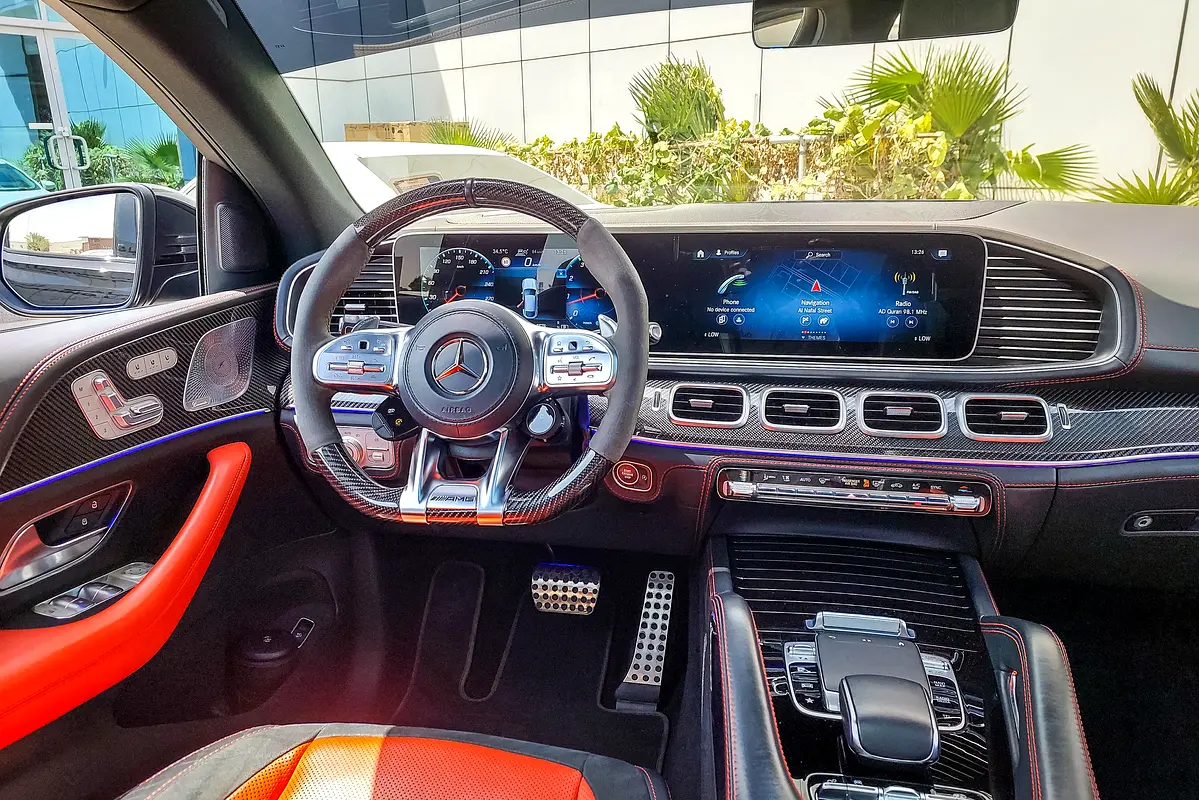 MERCEDES GLE Coupe GLE 63 S AMG 2021 - photo 10 - Import Émirats | International Cars