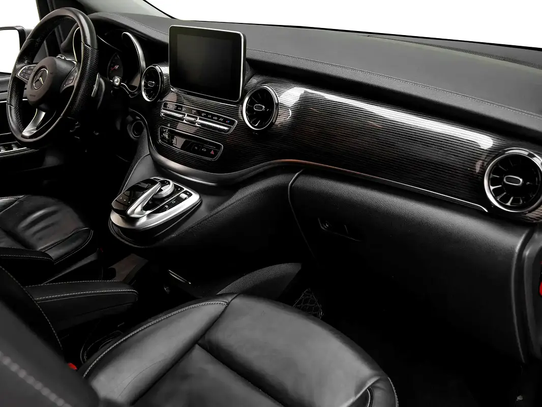 MERCEDES V-Class V 250 2020 - photo 10 - Import Émirats | International Cars