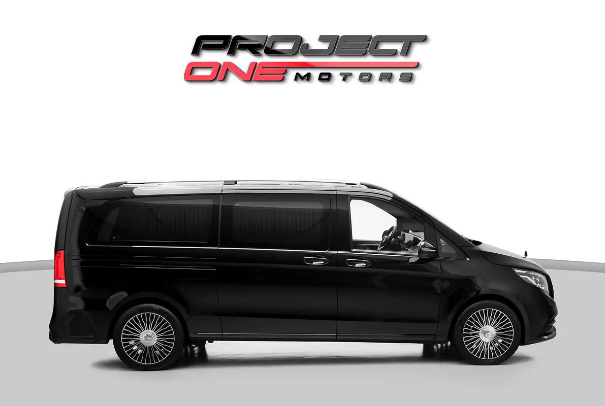 MERCEDES V-Class V 300 2025 - photo 4 - Import Émirats | International Cars