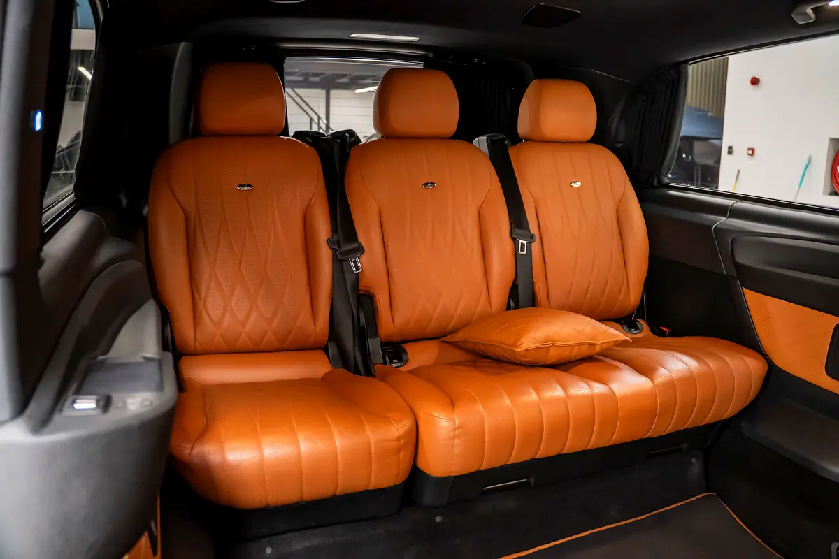 MERCEDES V-Class V 250 2023 - photo 7 - Import Émirats | International Cars