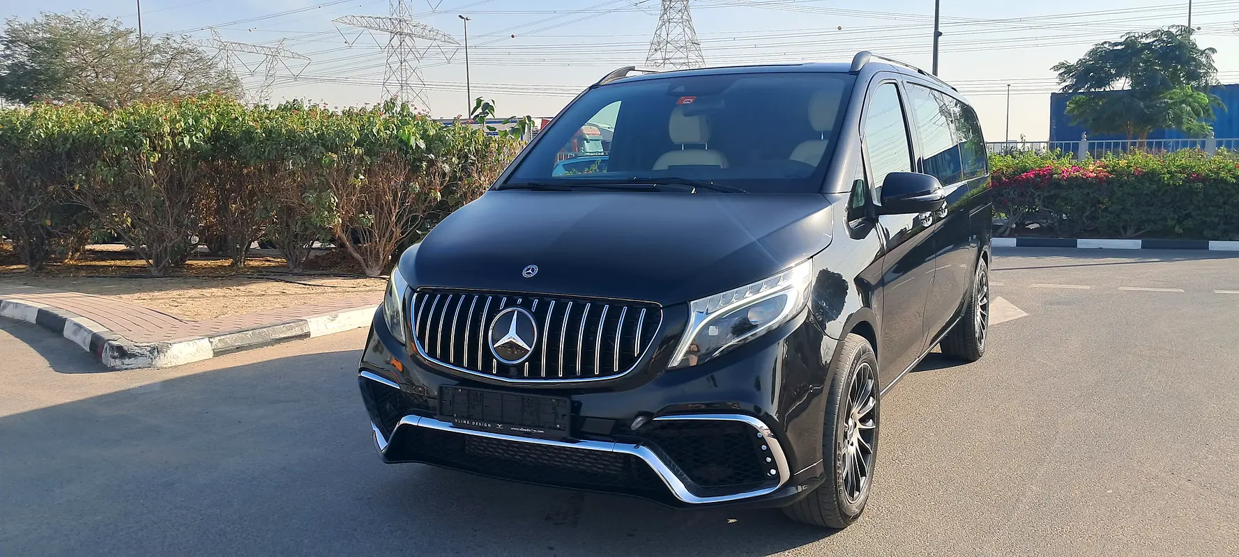 MERCEDES V-Class V 250 2022 - photo 4 - Import Émirats | International Cars