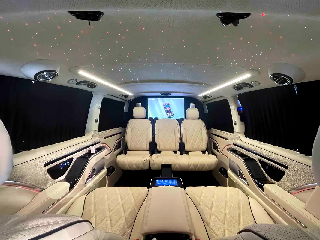 MERCEDES V-Class V 300 2025 - photo 2 - Import Émirats | International Cars