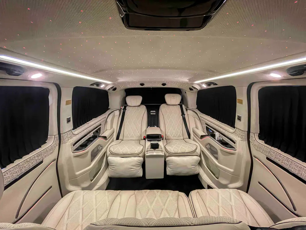 MERCEDES V-Class V 300 2025 - photo 5 - Import Émirats | International Cars