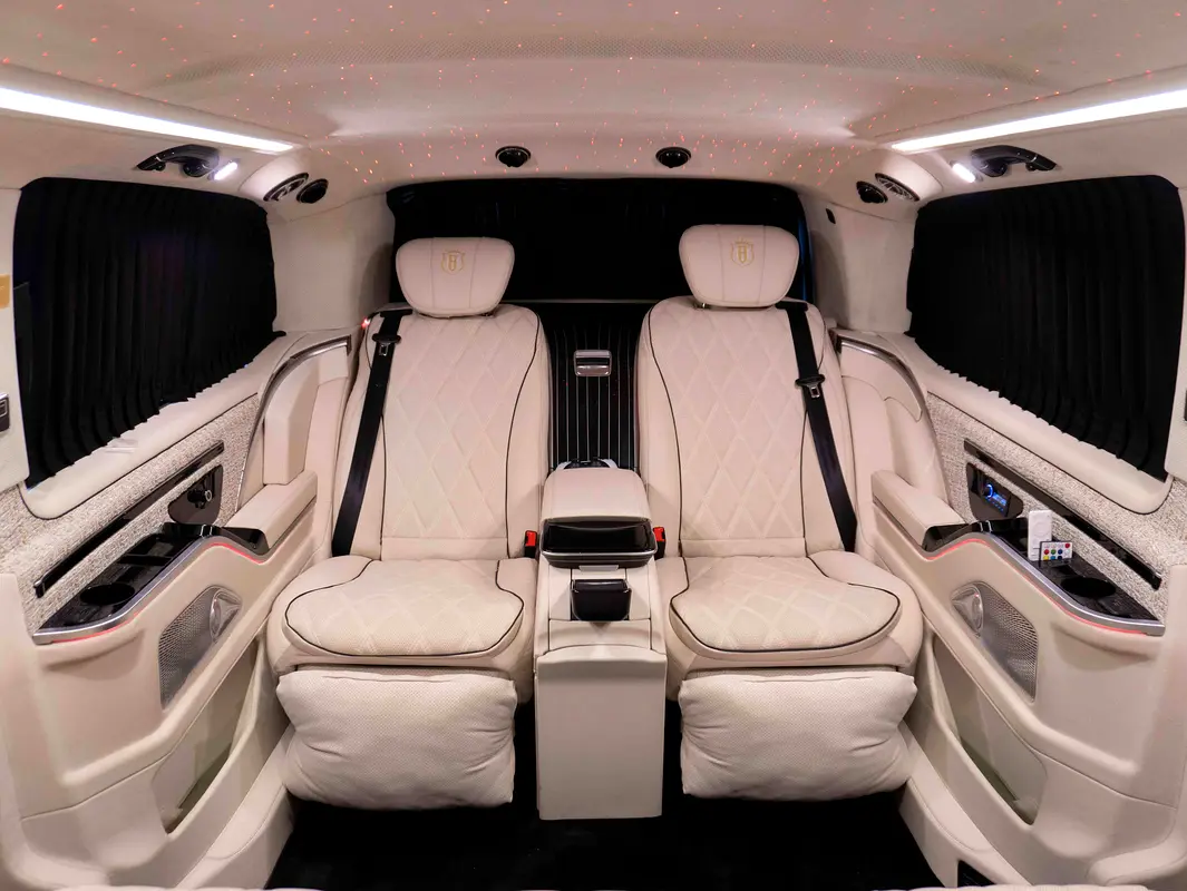 MERCEDES V-Class V 300 2025 - photo 7 - Import Émirats | International Cars