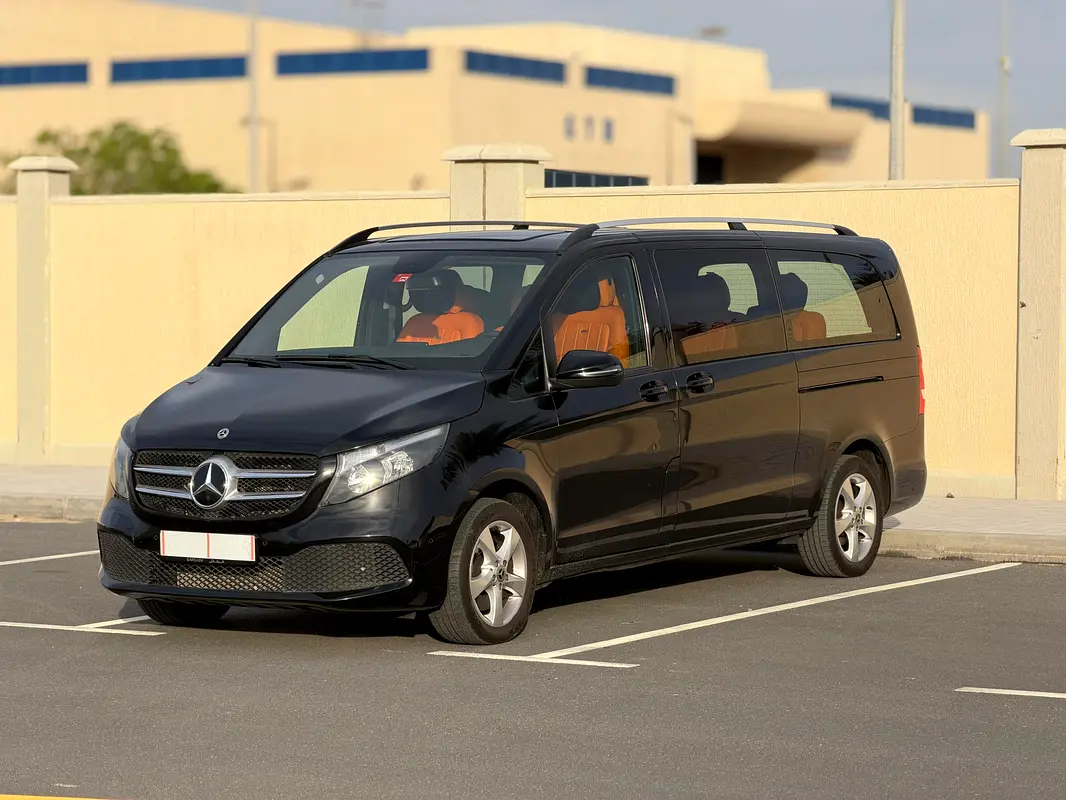 MERCEDES V-Class V 250 2023 - photo 2 - Import Émirats | International Cars
