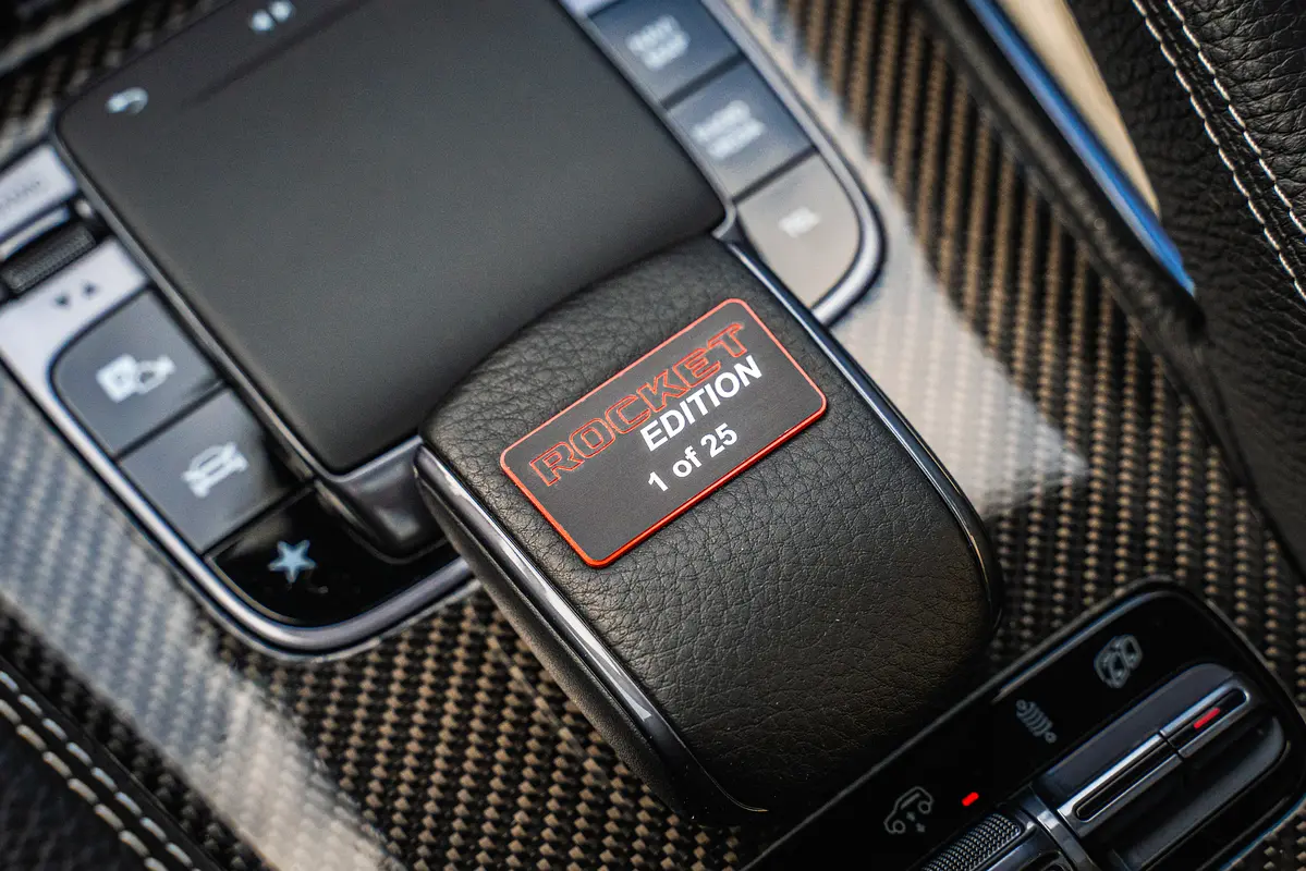 MERCEDES GLE-Class GLE 63 AMG 2021 - photo 10 - Import Émirats | International Cars