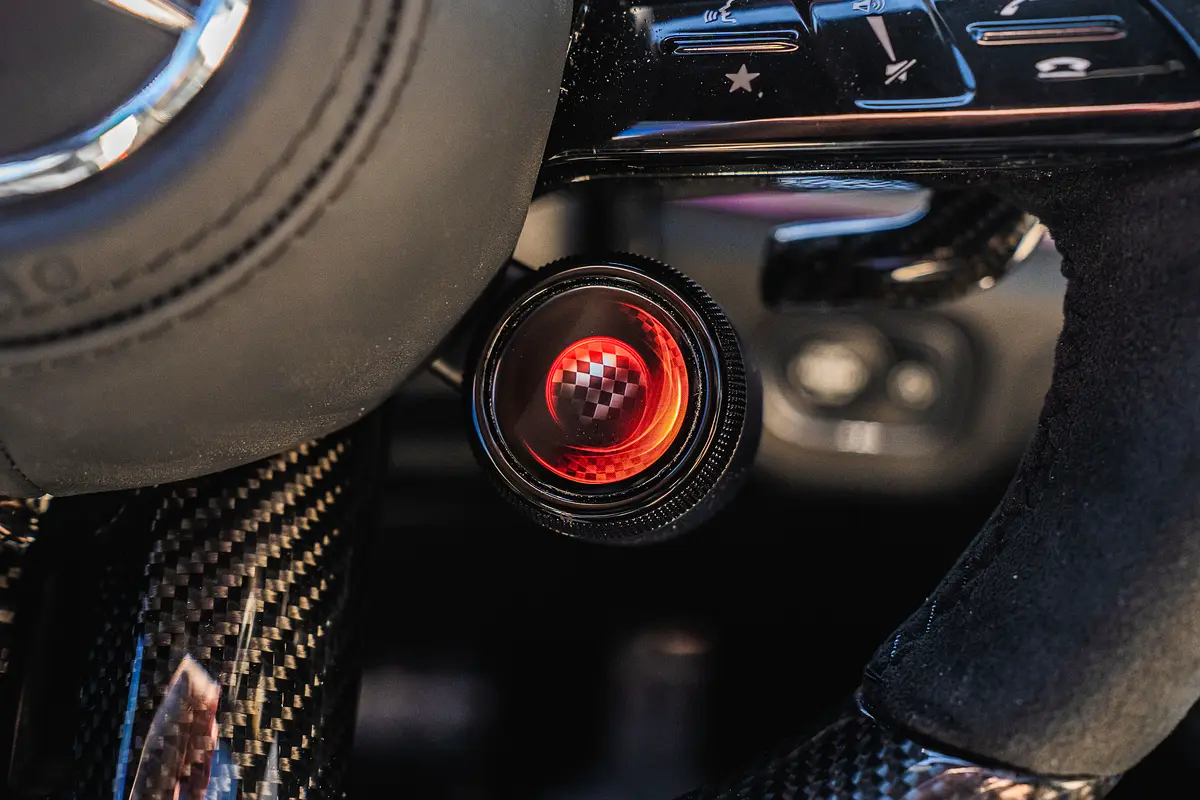 MERCEDES GLE-Class GLE 63 AMG 2021 - photo 11 - Import Émirats | International Cars