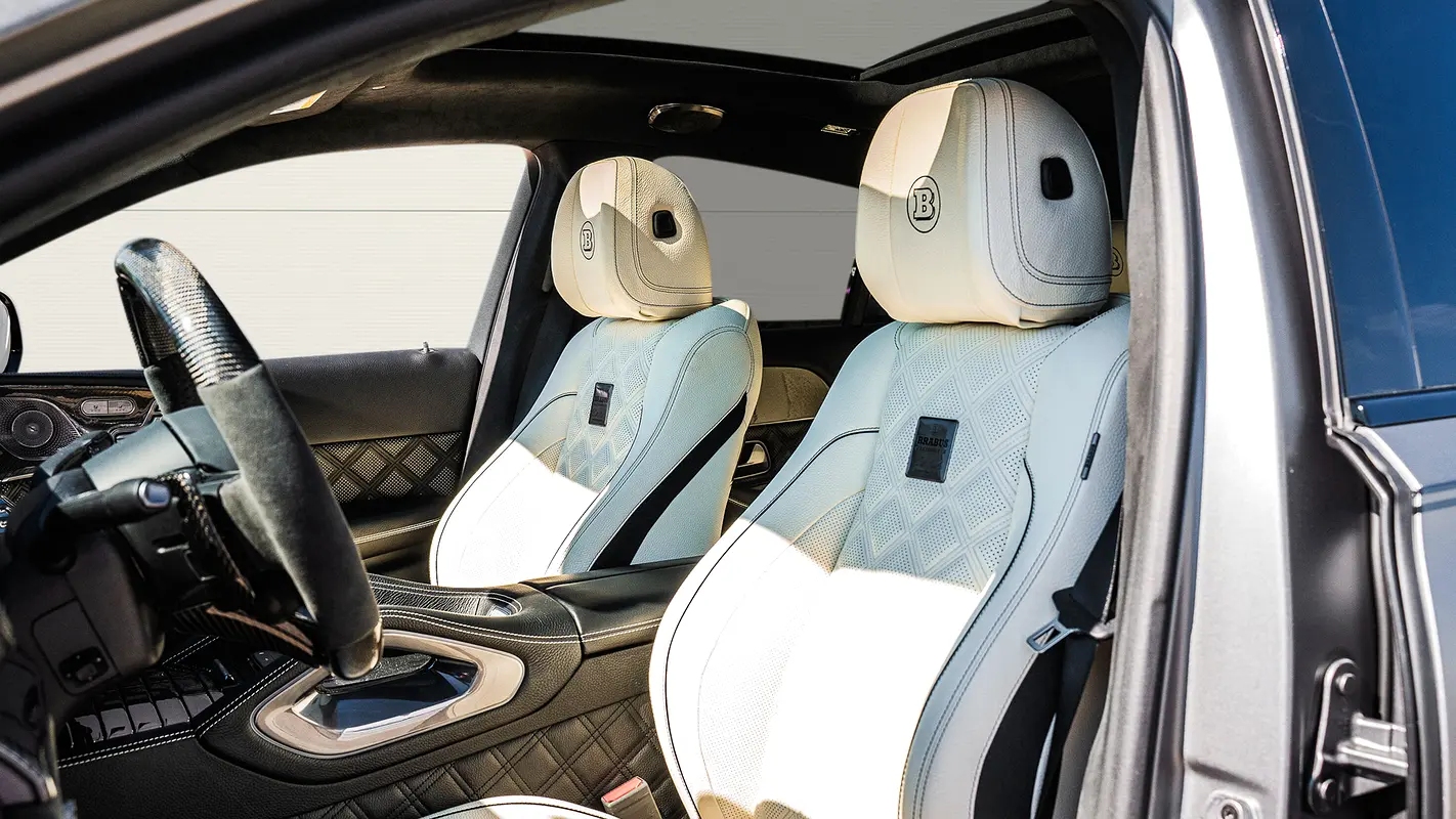 MERCEDES GLE-Class GLE 63 AMG 2021 - photo 12 - Import Émirats | International Cars