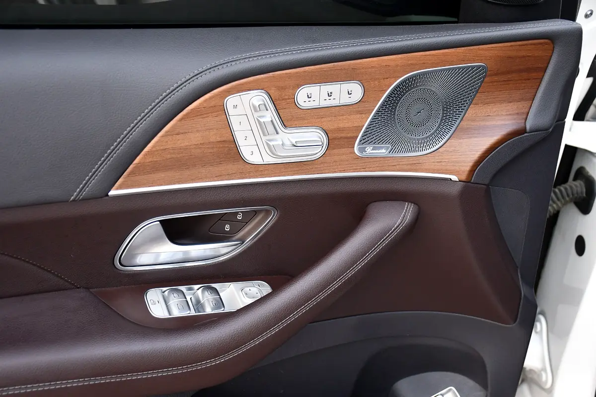 MERCEDES GLE-Class GLE 450 4Matic 2019 - photo 11 - Import Émirats | International Cars