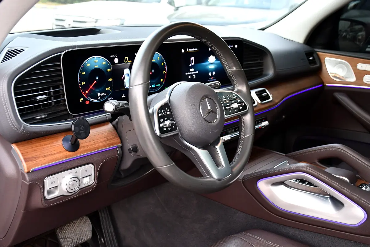 MERCEDES GLE-Class GLE 450 4Matic 2019 - photo 8 - Import Émirats | International Cars