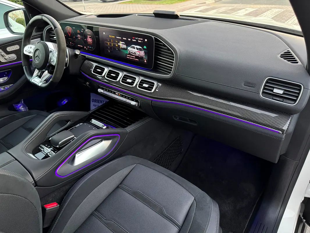 MERCEDES GLE-Class GLE 53 AMG 4Matic Plus 2021 - photo 10 - Import Émirats | International Cars