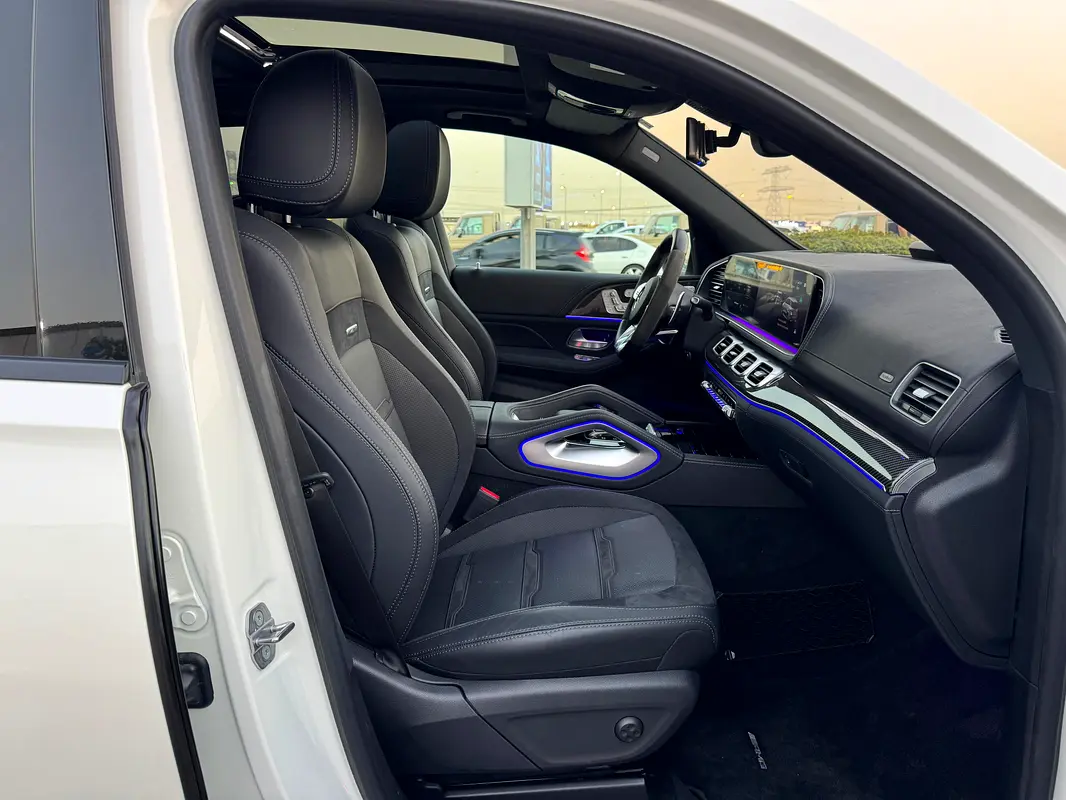 MERCEDES GLE-Class GLE 53 AMG 4Matic Plus 2021 - photo 12 - Import Émirats | International Cars