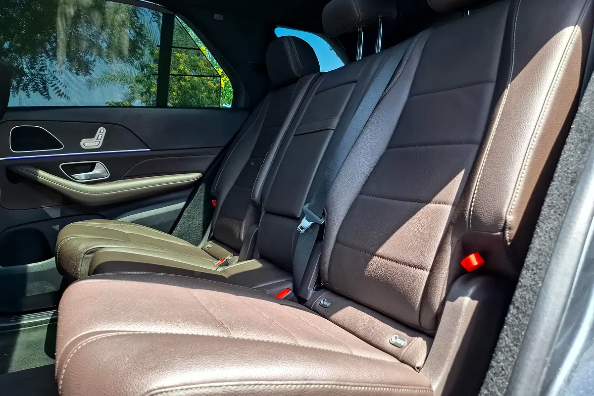 MERCEDES GLE-Class GLE 450 4Matic 2023 - photo 12 - Import Émirats | International Cars