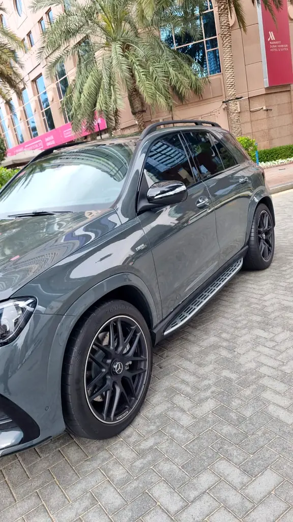 MERCEDES GLE-Class GLE 53 AMG 4Matic Plus 2025 - photo 4 - Import Émirats | International Cars