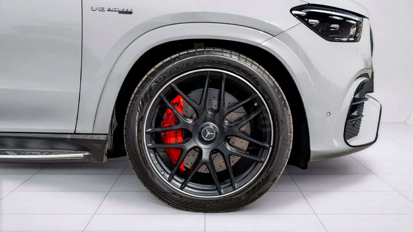 MERCEDES GLE-Class GLE 63 S AMG 4Matic 2026 - photo 5 - Import Émirats | International Cars
