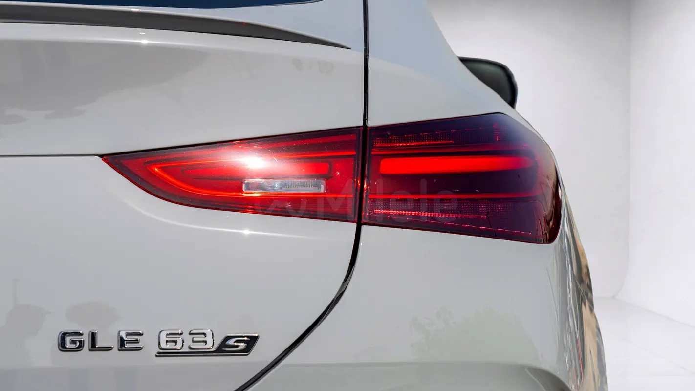 MERCEDES GLE-Class GLE 63 S AMG 4Matic 2026 - photo 6 - Import Émirats | International Cars