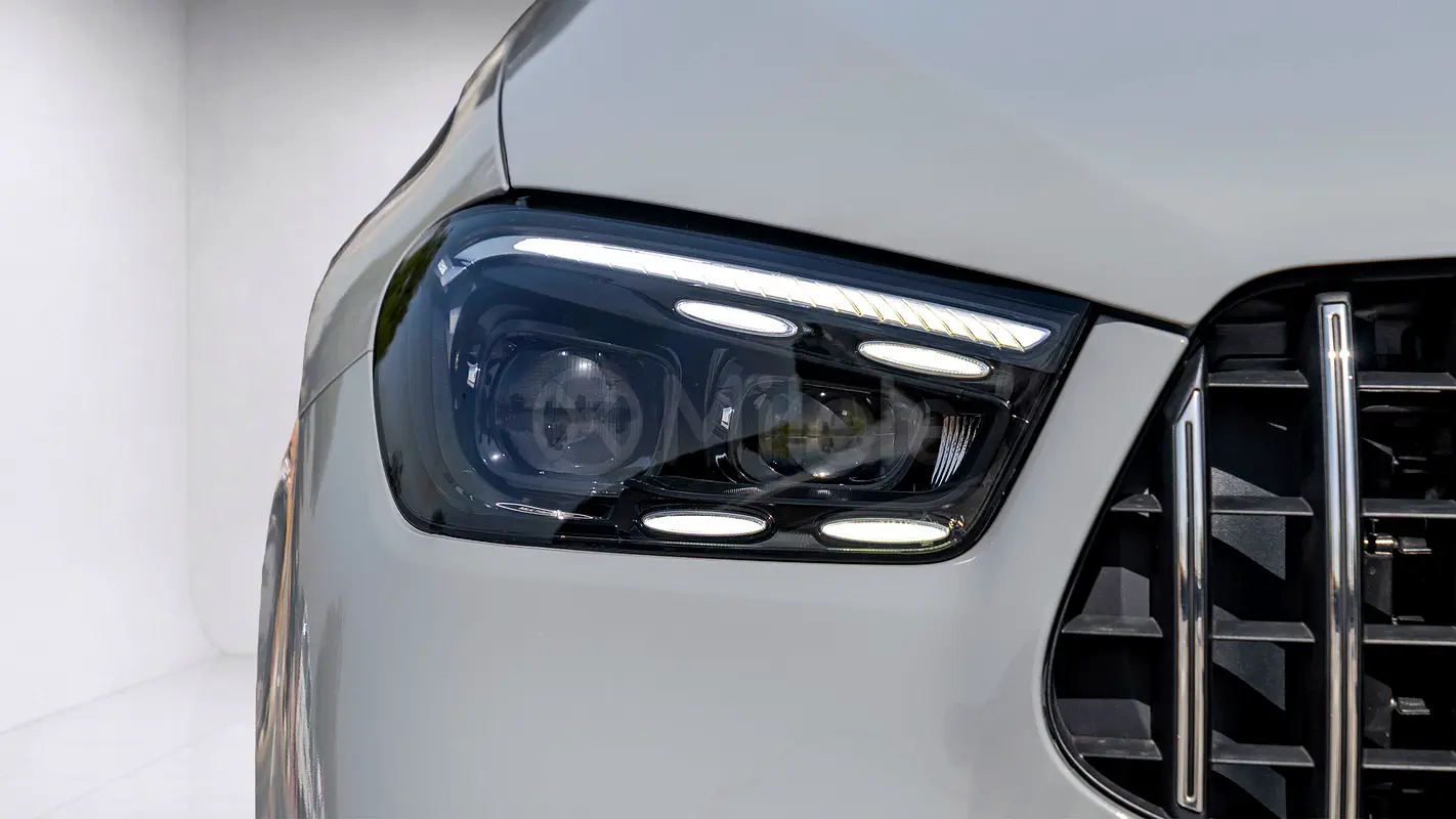 MERCEDES GLE-Class GLE 63 S AMG 4Matic 2026 - photo 7 - Import Émirats | International Cars