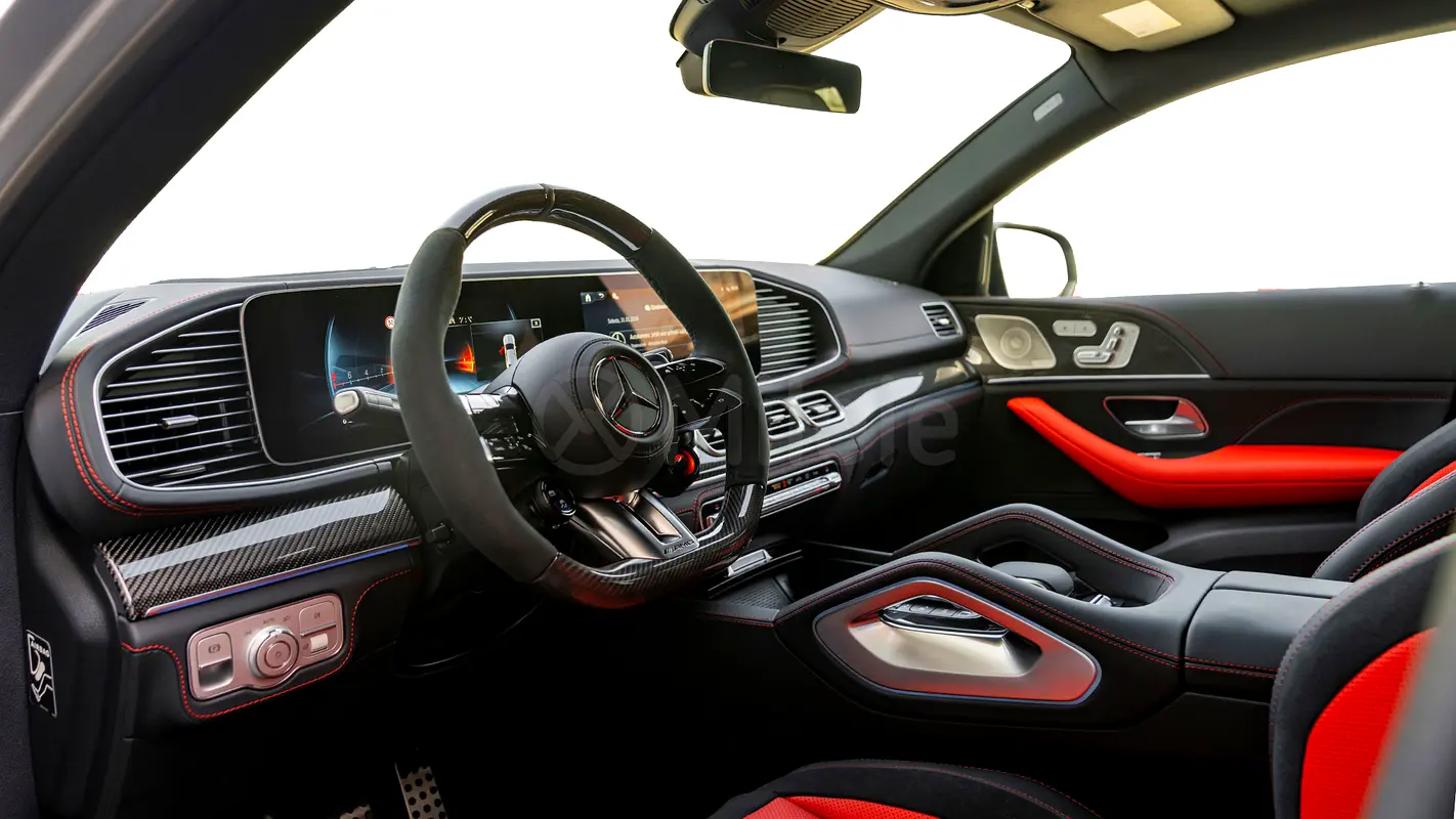 MERCEDES GLE-Class GLE 63 S AMG 4Matic 2026 - photo 8 - Import Émirats | International Cars