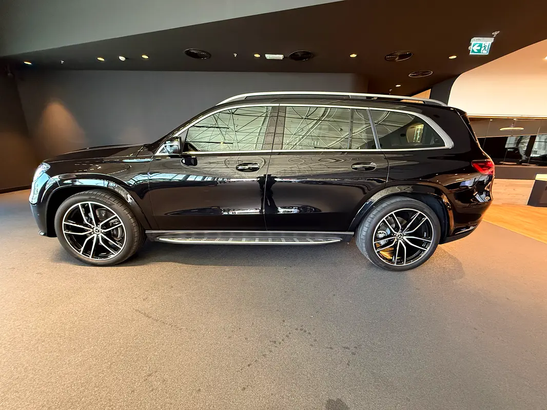 MERCEDES GLS-Class GLS 450 4MATIC Premium Plus 2025 - photo 5 - Import Émirats | International Cars