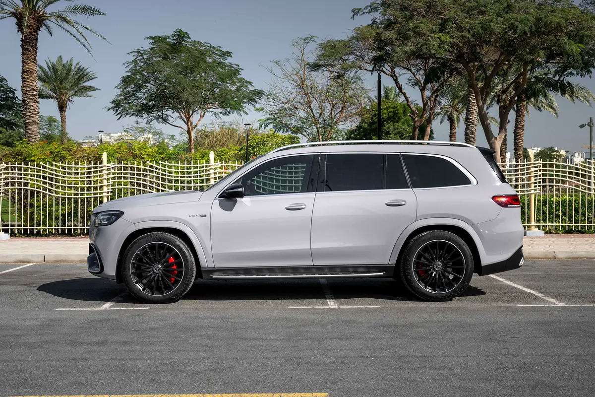 MERCEDES GLS-Class GLS 63 AMG 4MATIC+ 2023 - photo 10 - Import Émirats | International Cars