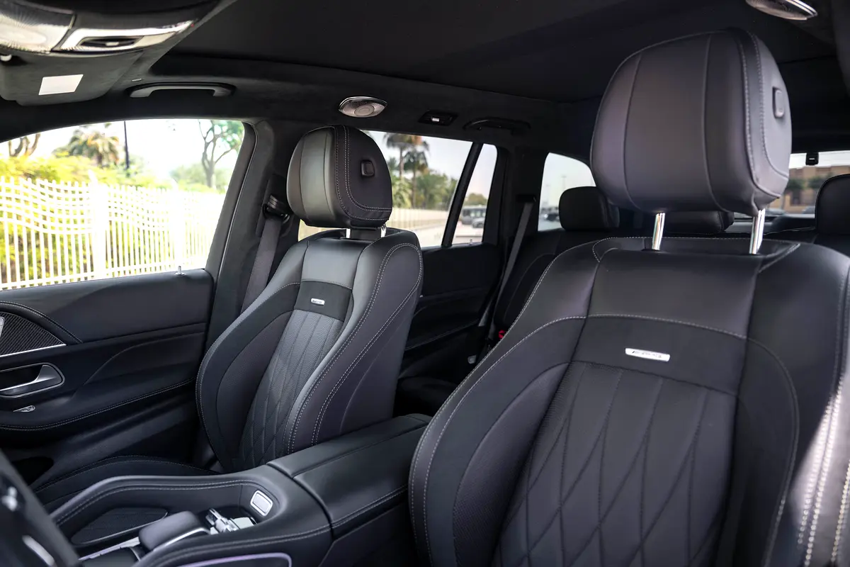 MERCEDES GLS-Class GLS 63 AMG 4MATIC+ 2023 - photo 11 - Import Émirats | International Cars