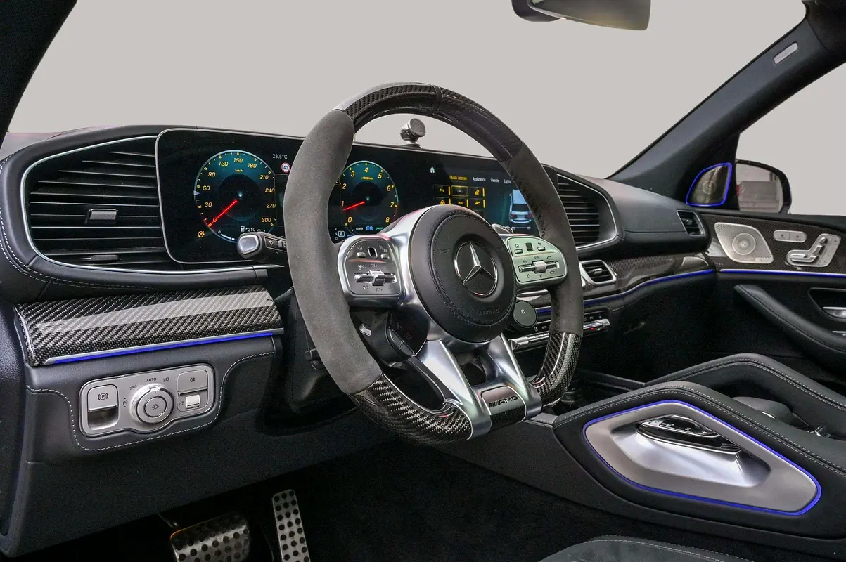 MERCEDES GLS-Class GLS 63 AMG 2022 - photo 11 - Import Émirats | International Cars