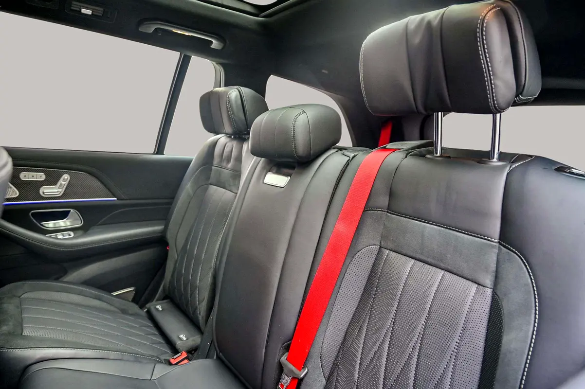 MERCEDES GLS-Class GLS 63 AMG 2022 - photo 12 - Import Émirats | International Cars