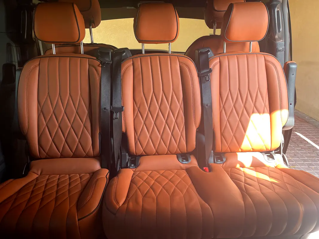 MERCEDES Vito Tourer Pro 2022 - photo 10 - Import Émirats | International Cars