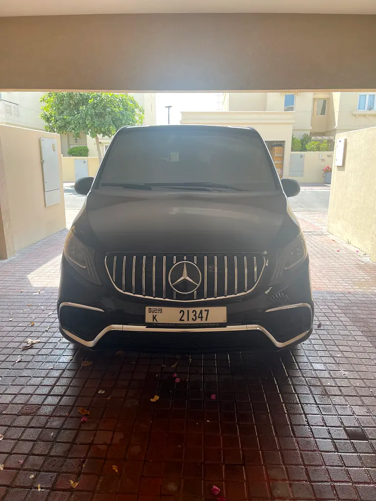 MERCEDES Vito Tourer Pro 2022 - photo 3 - Import Émirats | International Cars